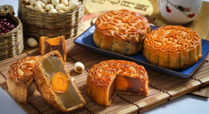 How to Make Chinese Moon Cake Recipe