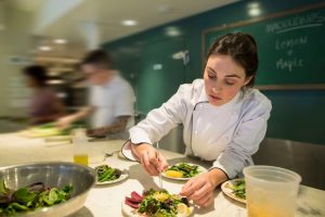 Culinary Arts Jobs in the Restaurant Industry