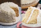 How to Make a Moist Coconut Cake