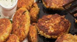 Savor the Flavor: Low-Carb Baked Salmon Cakes for Keto Diet